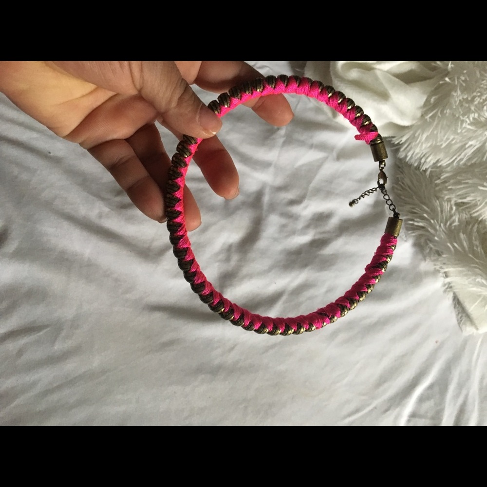 Choker necklace